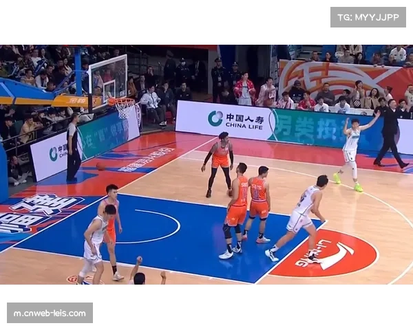 福建浔兴朱世龙调整攻防 寻找适合球队的节奏风格